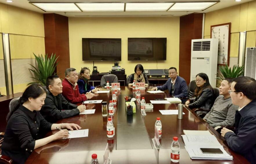 玩彩网集团向导赴重庆开展调研考察