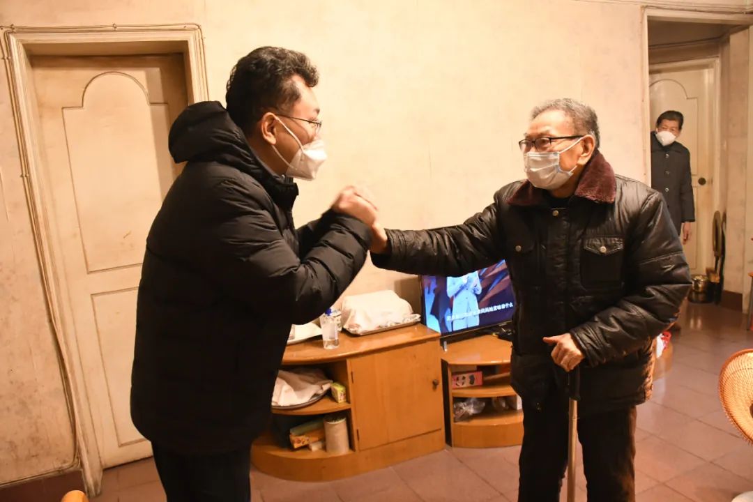 5ba95e33-6761-4c7c-ac30-e6f12f9dbe07