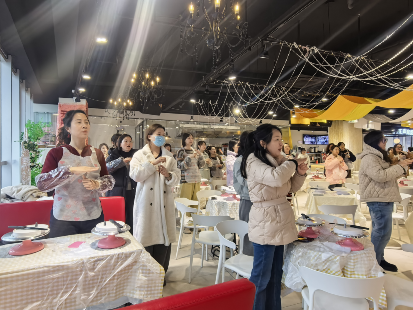 9b6116a8-5c48-4e2e-af0b-84a4b955eb1d